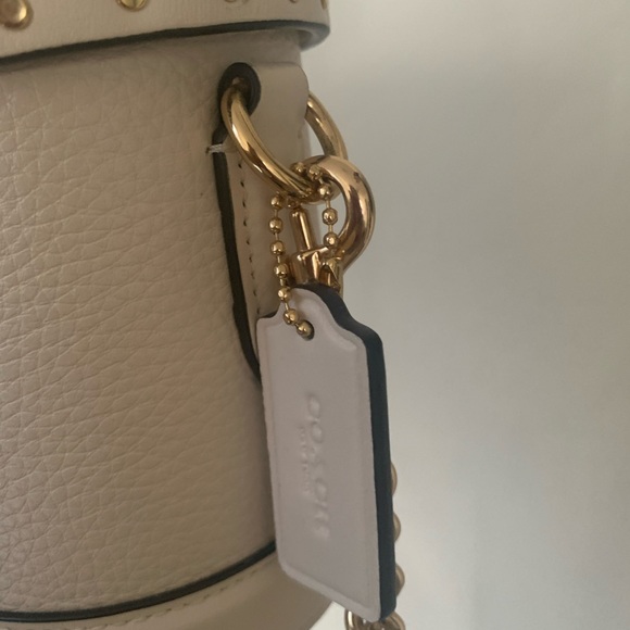 SOLD Coach Georgie with rivets crossbody - Picture 6 of 9